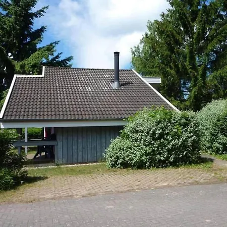 Holiday home Mirow In *